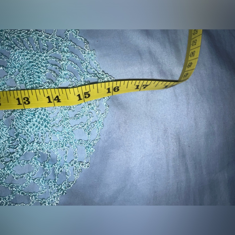 Homemade crochet set - Picture 10 of 14